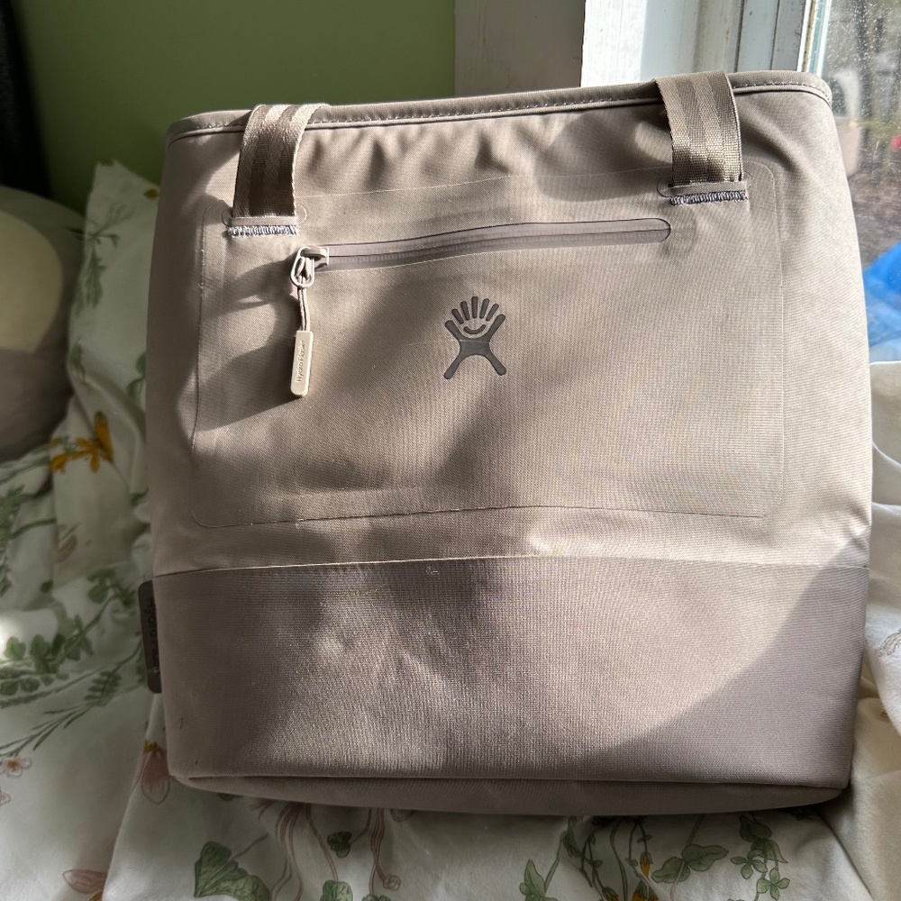 HydroFlask Lunch Tote